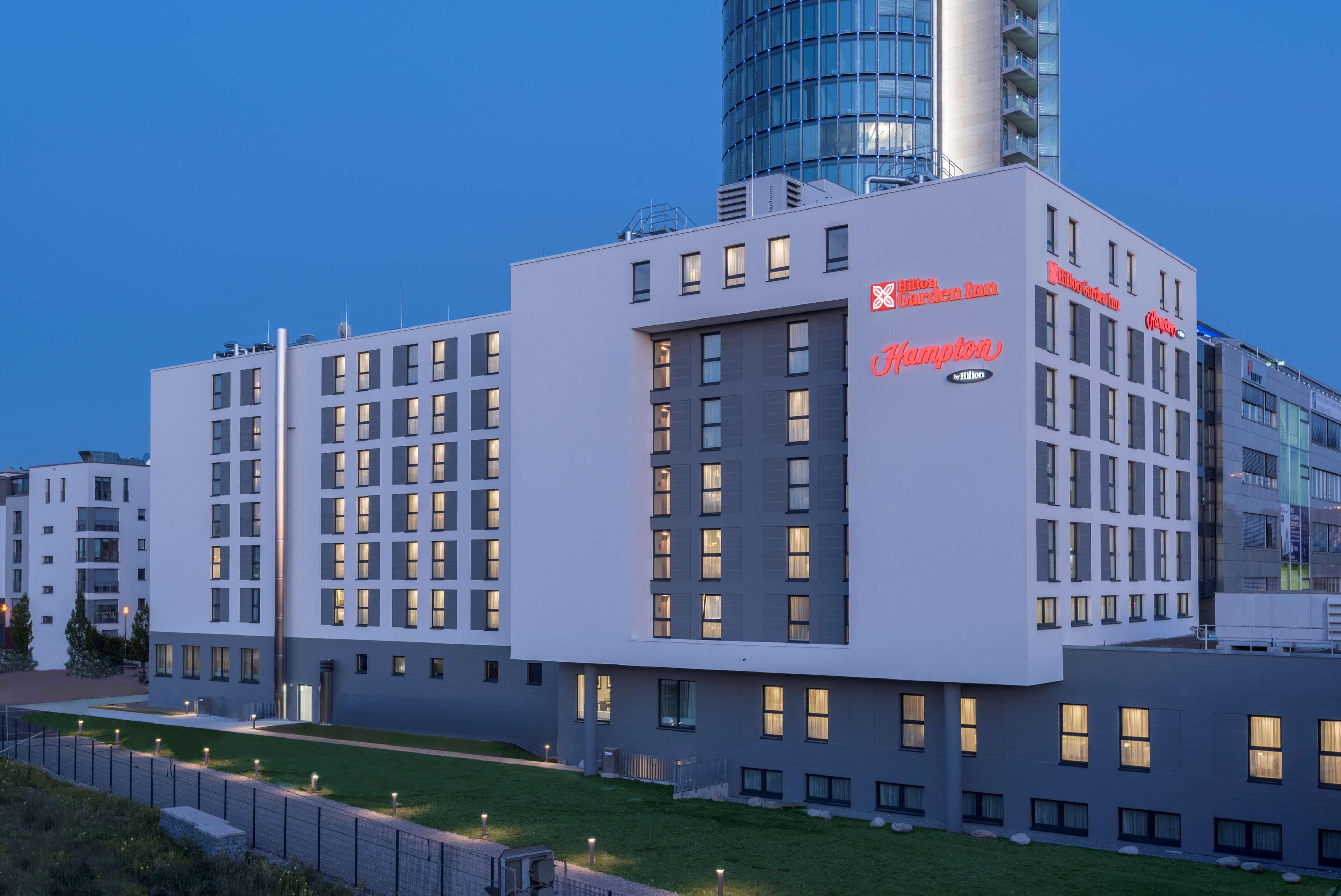 Hilton Garden Inn Munich City West Zewnętrze zdjęcie