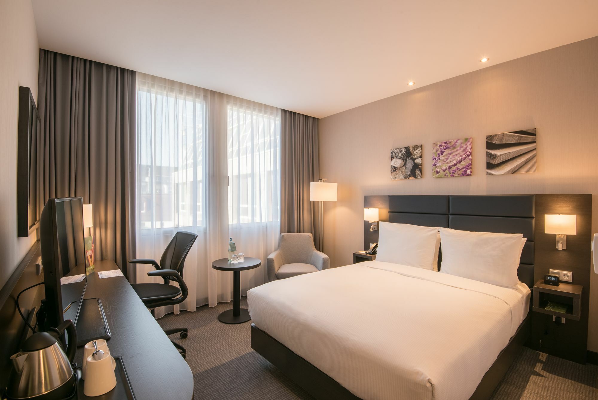 Hilton Garden Inn Munich City West Zewnętrze zdjęcie