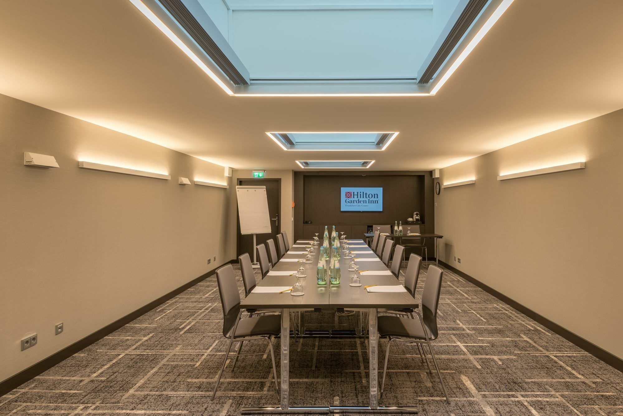 Hilton Garden Inn Munich City West Zewnętrze zdjęcie